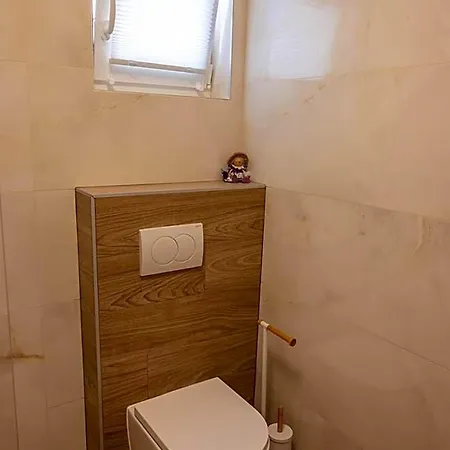 Zvane Hotell Malinska